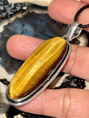 Petite Oval Tiger Eye Crystal Pendant 2 1/2”